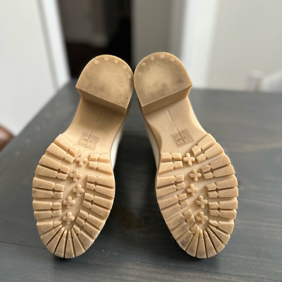 Caster H2O Dolce Vita Waterproof Ivory Leather Booties - Picture 7 of 8